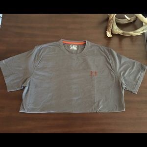 Men's Under Armour T-Shirt- SUPER SOFT